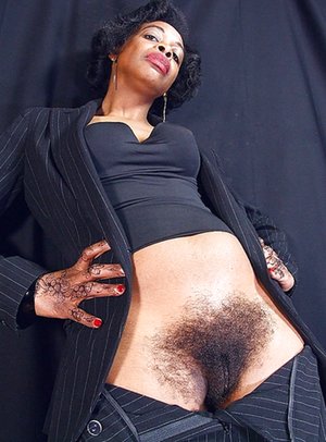 Naked Hairy Ebony Pic.